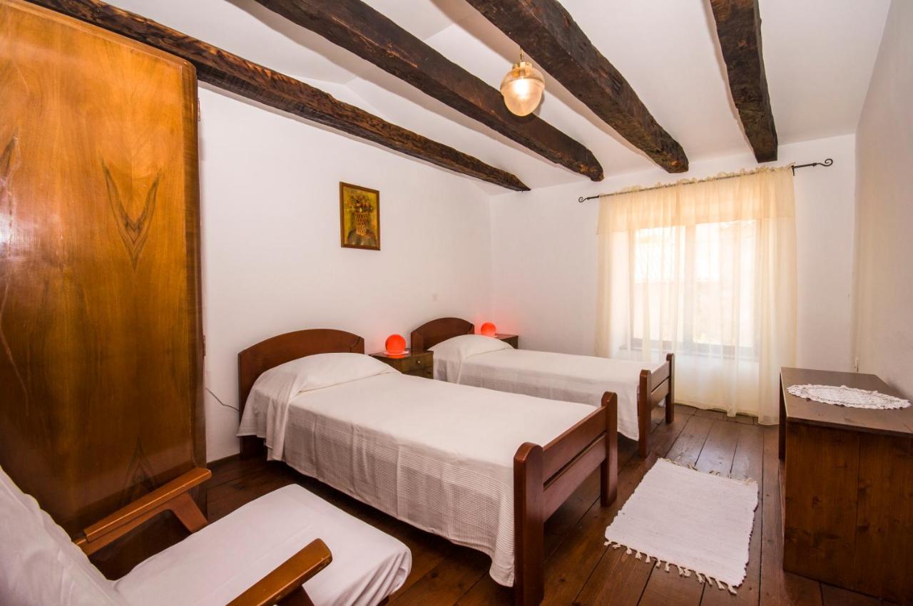 Holiday Home Trostova Kuca Pazin Exteriér fotografie